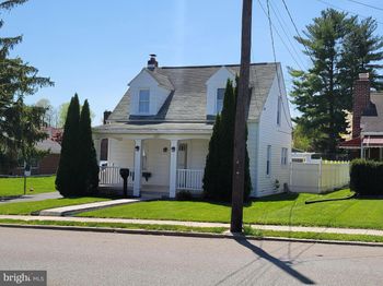 1209 Salem