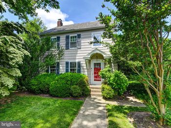 326 Saint Dunstans