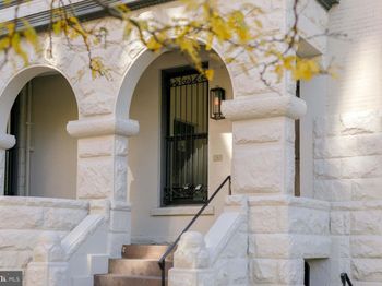 1634 S
