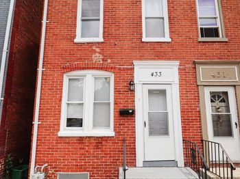 433 Juniper