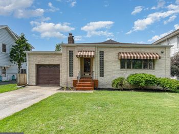 257 Clark