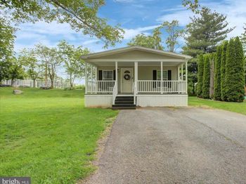 38 Colonial Circle