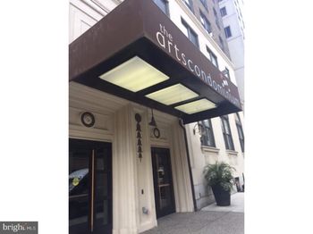 1324 Locust
