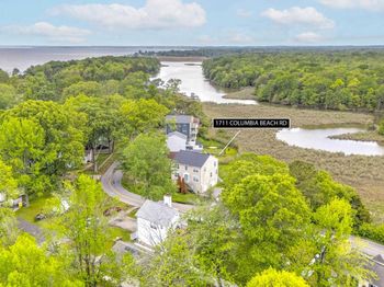 1711 Columbia Beach