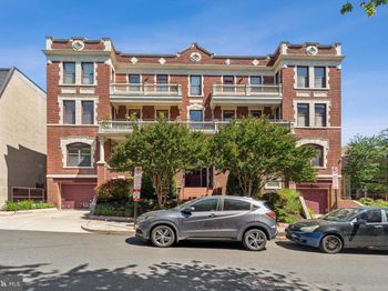1419 Clifton