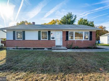 704 Bayberry