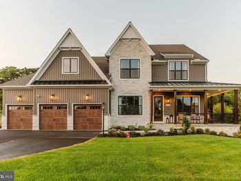 6620 Brown Oak