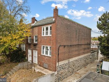 4915 Wissahickon