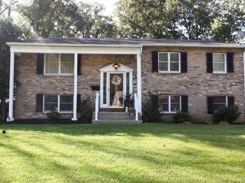 517 Crosby