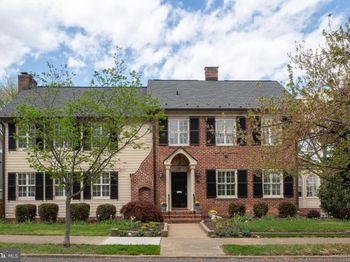 701 Hanover