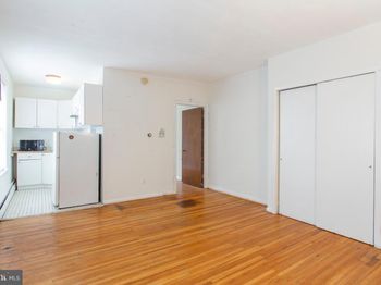 1819 Pine
