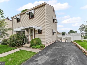 862+Lot (Garage) Penn