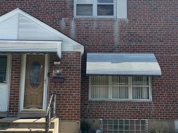 7452 Brockton