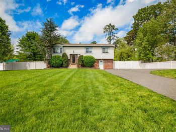 107 Hilltop