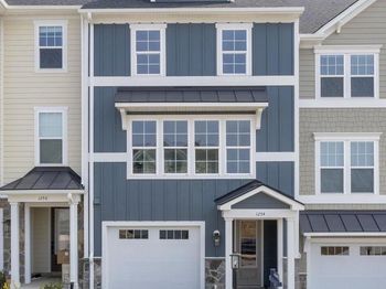 45 Farrow Cir