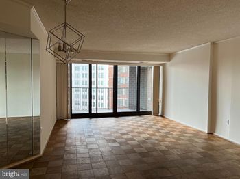 1420 Locust