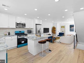 1153 Slocum