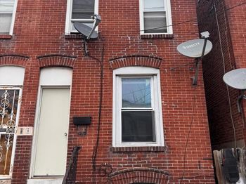 1213 Lancaster