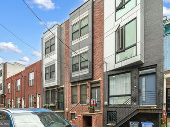 2228 Wilder