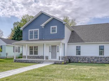 1562 N Little Creek