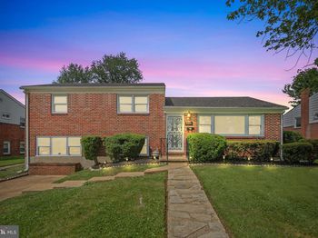 8328 Merrymount