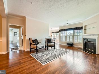 4503 B Dunton