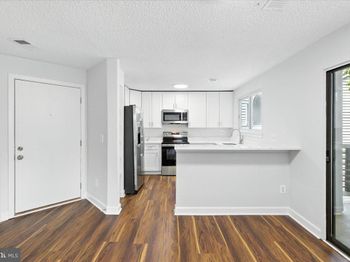 1504 Summerchase