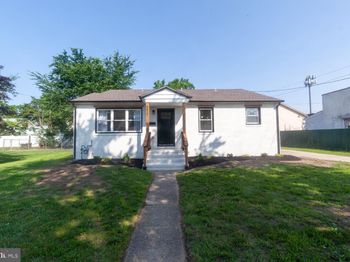 6827 Highland