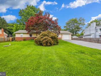 26832 Howard Chapel