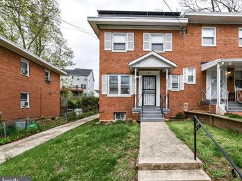 4924 Maury