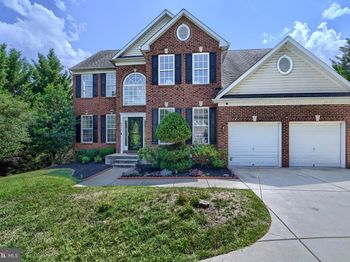 5816 Rockburn Woods