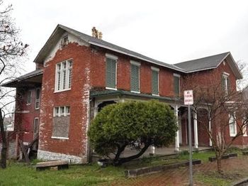 126 Columbia
