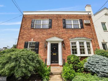 2116 Tunlaw