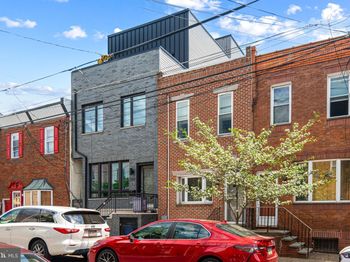 2845 Thompson