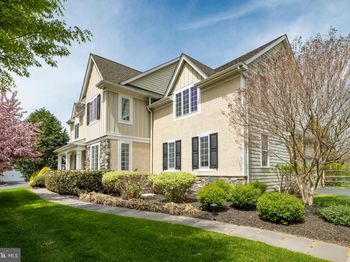 8 Fallbrook