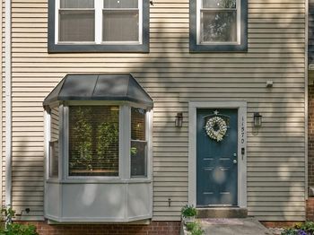 11570 Summer Oak