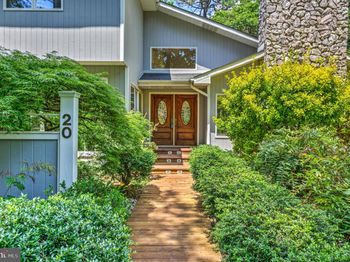 20 Woodbrook