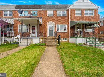 2727 Creston