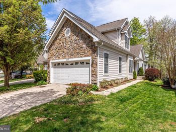 25634 Creek Run