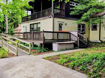 41 Spring Lake