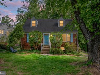 6510 Oakwood