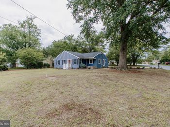1721 Crestwood