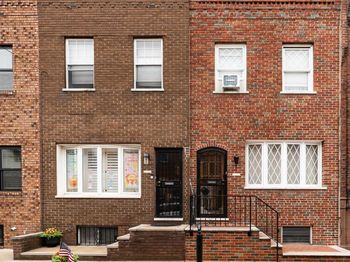 2644 Hicks