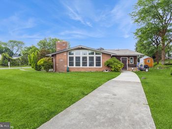 2400 Willow Glen