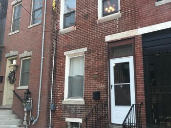 2514 Collins