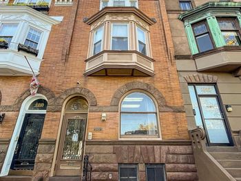 2208 Broad