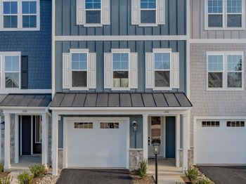 12 Talen Ln