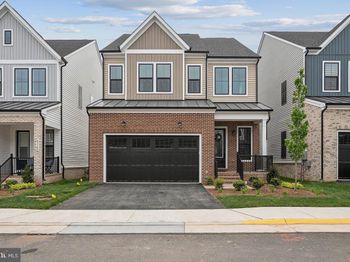 43244 Greeley