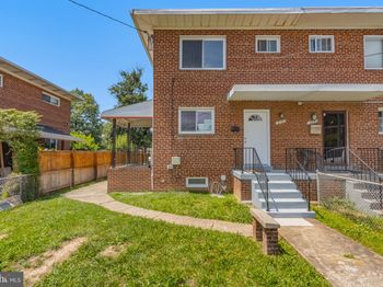 4919 Winthrop