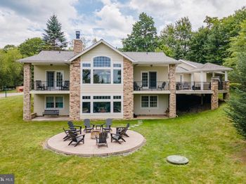 428 Pinnacle